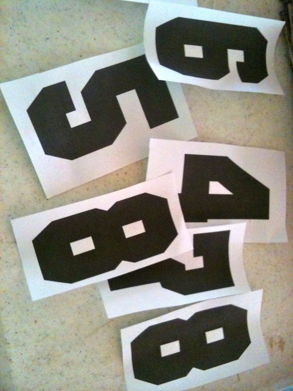 TUTORIALâ€”Rustic String Table Numbers [With Pictures] :  wedding rustic diy table numbers tutorial IMG 2393