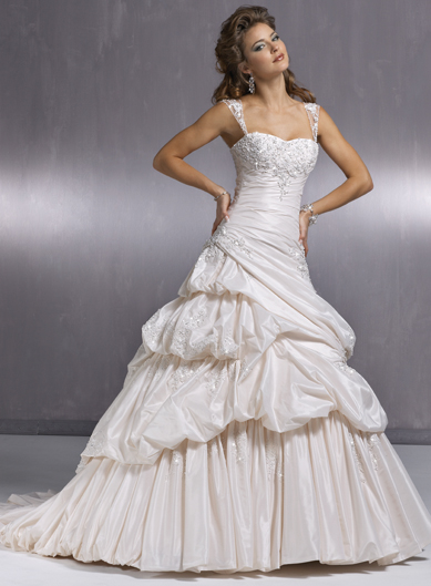 model pic vs. sample dress on me! :  wedding Hampton
