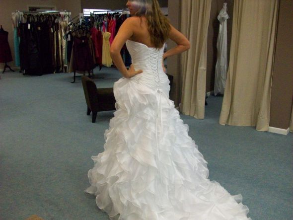 Finally pictures of my dress!!!!! :  wedding April 2011 134