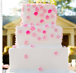 Your Cake Inspirations :  wedding wedding cake Pink Flowers