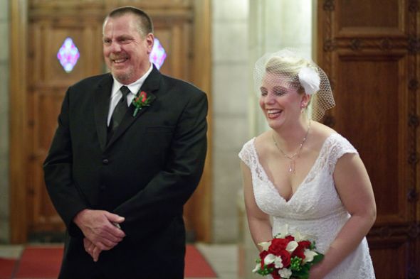 Professional Wedding Pics!!!!!!!!!!! :  wedding Pre Aisle Walk