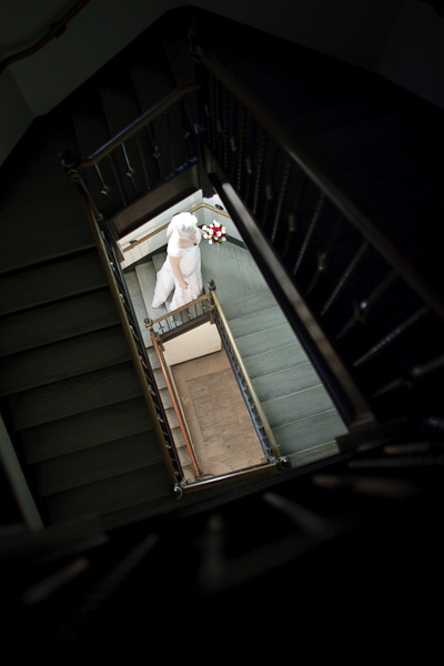 Professional Wedding Pics!!!!!!!!!!! :  wedding Staircase