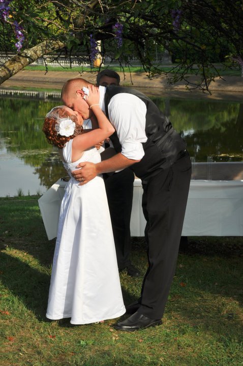Just a few teasers from wedding day :  wedding 36828 416295117902 218678092902 4744475 2134210 N