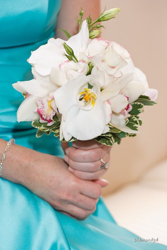 Show me your Aqua BM Dresses and Bouquets!!!! :  wedding flowers bridesmaids aqua teal 0104