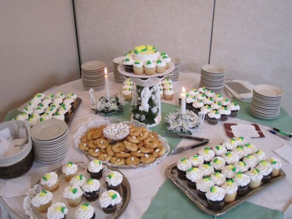bridal shower pics :  wedding 37472 694547803728 25707476 36905594 3204103 N