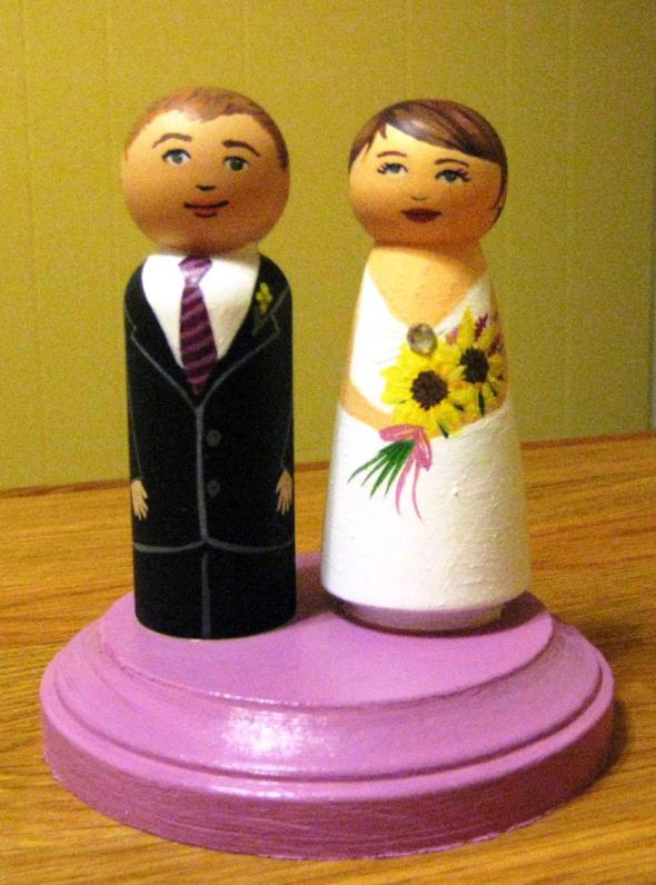 Peg Doll Cake Topper...base, or no base? :  wedding peg dolls cake topper 002