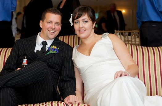 Anyone NOT want to look like themselves on their wedding day? : wedding Couch2