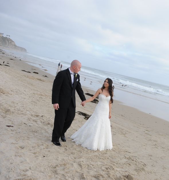 What are your ten favorite pro photos that express your day? :  wedding Pic8