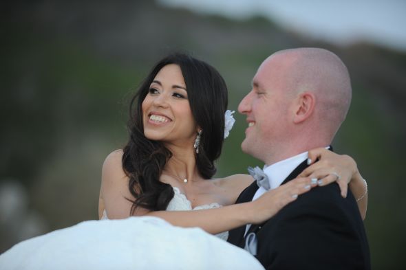 What are your ten favorite pro photos that express your day? :  wedding Pic8b