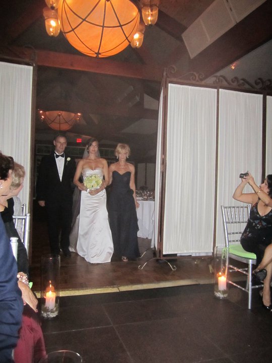 9/24 Wedding Recap! :  wedding 59946 739433901372 101716 41104247 2293361 N