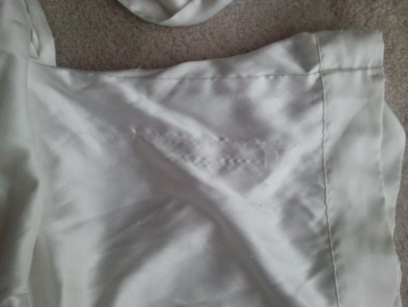 Victoris Secret Bride Robe : wedding bride robe white vs victoria secret ivory 2011 07 02 19.57.15.jpg