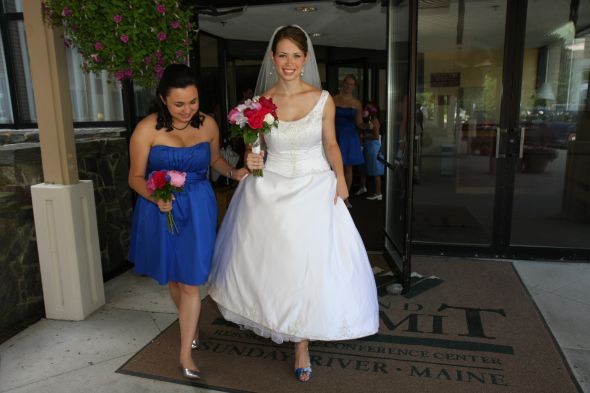 Did you have an all-satin or all-silk wedding dress?  Please post it! :  wedding satin silk dress IMG 5039