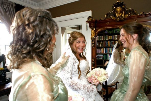 Getting Ready - The beginning of the recaps!!! :  wedding LJ 177