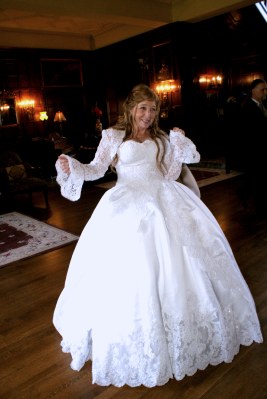 Dancing and Misc - Recap :  wedding LJ 582