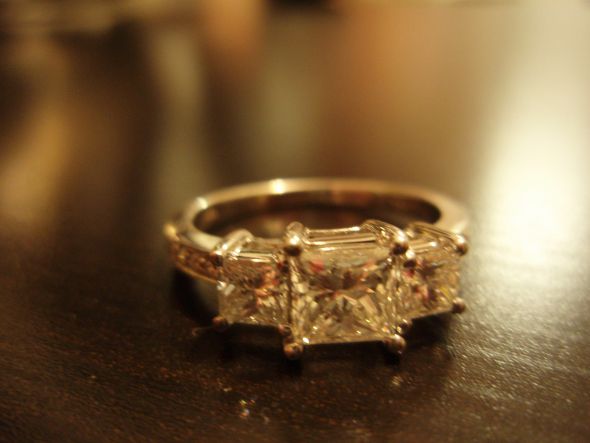 SOOOO....UMMM....IM ENGAGED!!!! :  wedding P4160488