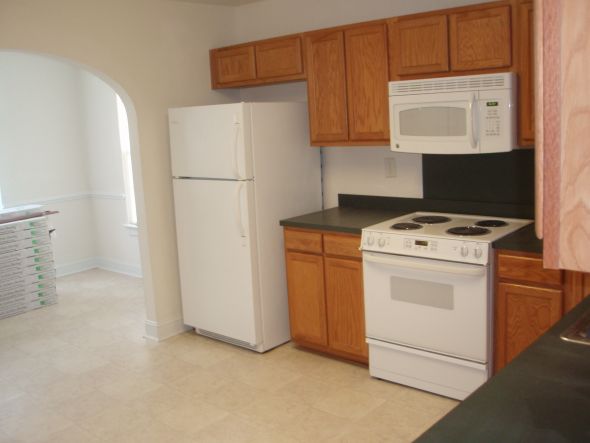 Red Kitchen? :  wedding PC060053