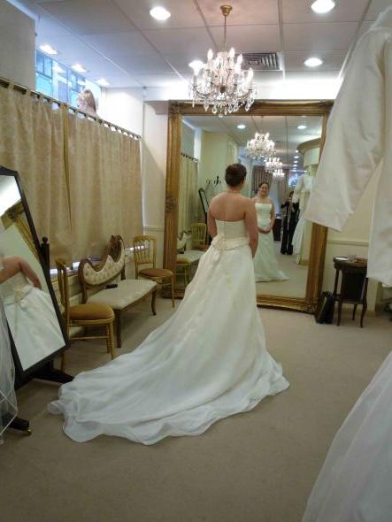 Show me your dresses with long trains wedding dress train bustle Dress2