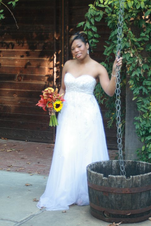 It's Too Quiet In Here!! Roll Call!! :  wedding Bride Outside