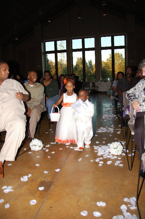 It's Too Quiet In Here!! Roll Call!! :  wedding Ringbearerandflowergirl