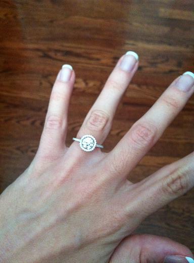WOULD LOVE TO SEE PICTURE OF HALO RINGS ON FINGERS!! :  wedding Ring3