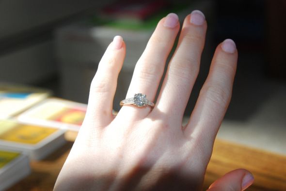 Anyone else have an heirloom engagement ring? : wedding Ering2