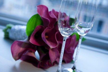 Any August brides? What flowers are you using for bouquets? : wedding 112