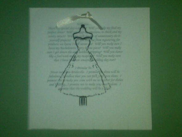 In the middle of a DIY and NEED Bee Advice : wedding Dress