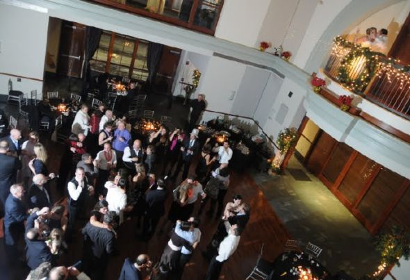 Be TOTALLY honest.... :  wedding 038 039