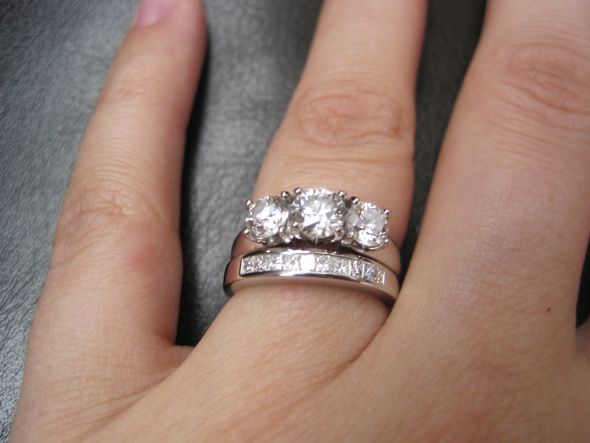 We had a really hard time finding a wedding band to go with my ering