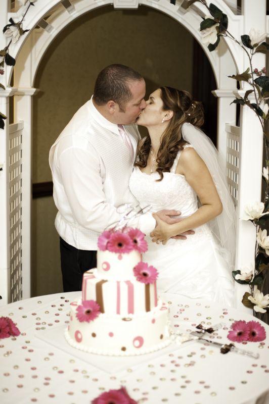 Non-fondant cake inspiration? : wedding inspiration cake picture CarlaMatt 185