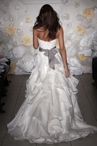 Need help finding these designer dresses on a budget :  wedding jim hjelm designer dress budget 8962 X1