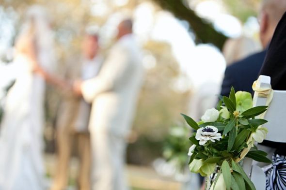 I've got more PRO pics ladies!!! :) :  wedding 25856 1200059016248 1671733371 386061 3781940 N