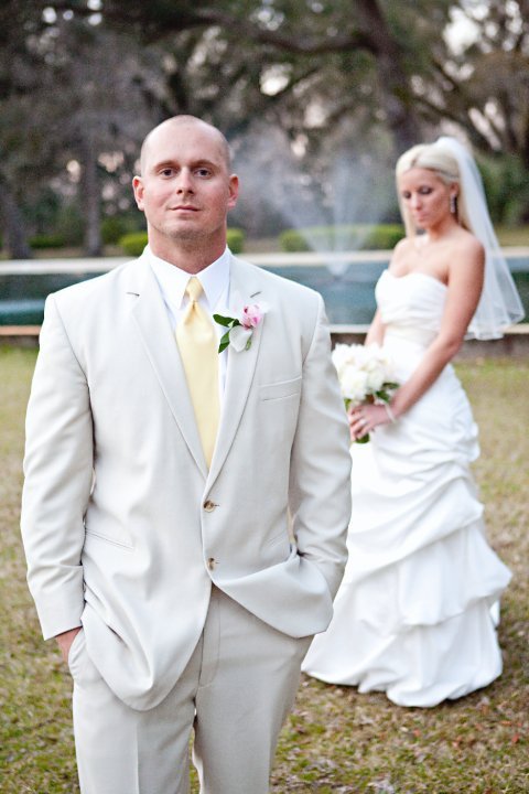 I've got more PRO pics ladies!!! :) :  wedding 25856 1200060656289 1671733371 386100 5167835 N