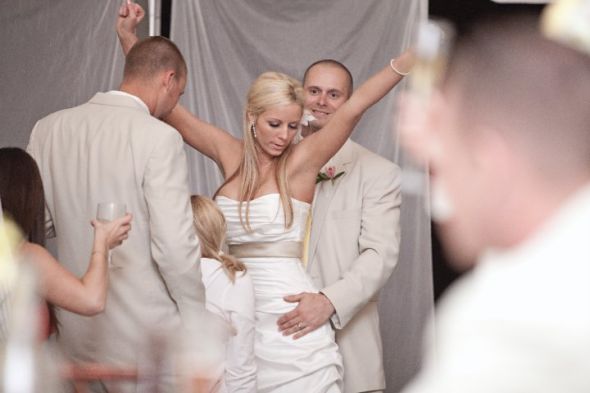 I've got more PRO pics ladies!!! :) :  wedding 25856 1200061496310 1671733371 386117 4318958 N