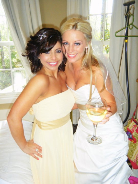 OMG...I'm married?! :  wedding 26351 1179163093863 1671733371 350697 8262994 N