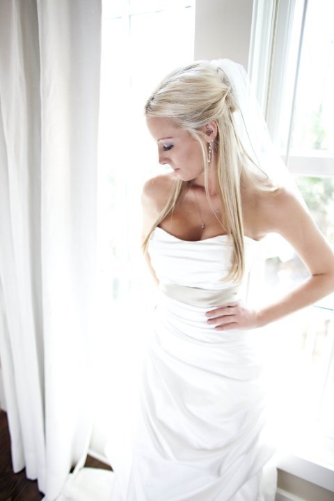 wedding hairstyles for fine/thin hair?! : wedding 28177 1212814375124 1671733371 411416 6986169 N