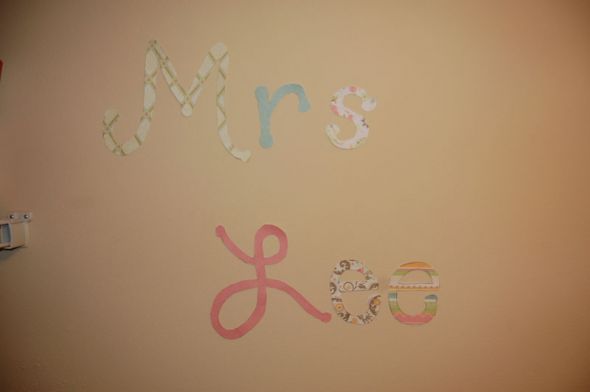 Look @ what my hunny made for me! & pictures from bridal shower!! :) :  wedding DSC 2154