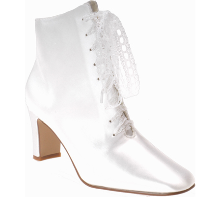 Western boots and wedding dresses Winter Wedding Shoes 