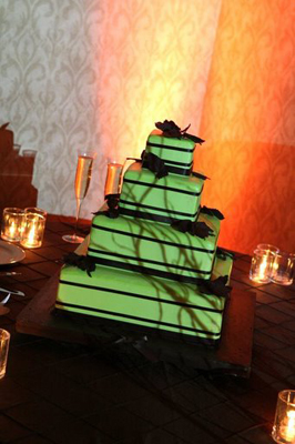 Cake Inspiration...share yours! :  wedding Cake3