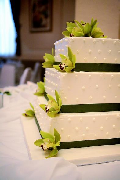 Cake Inspiration...share yours! :  wedding Cake4