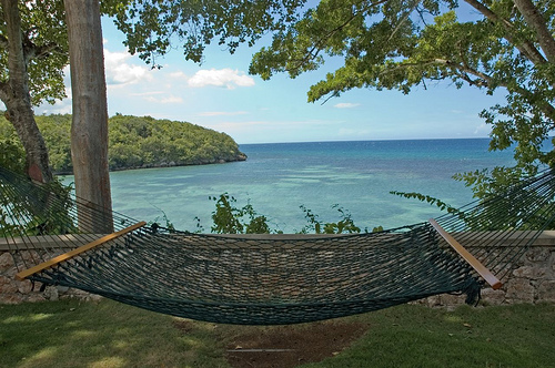 Post of picture of your honeymoon destination : wedding Couples2