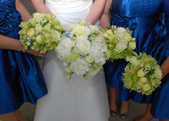 What goes well with hydrangeas? :  wedding Wedding1 214