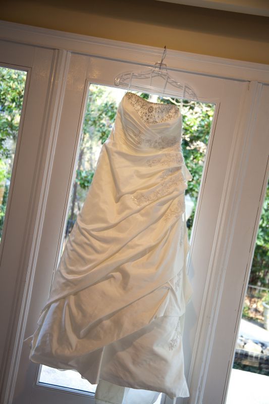 Beautiful PLUS-SIZE gown size 20-24 : wedding plus size affordable cheap gown curvy ivory dress Dress On Hanger