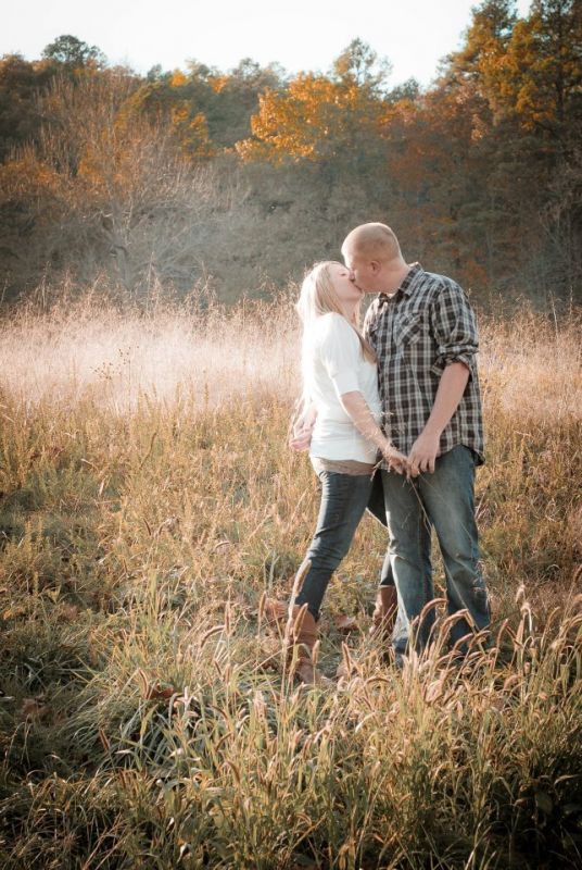 My camping themed engagement photos :  wedding camping theme engagement photos outdoors river field tent quilt 1