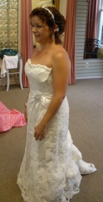 Short brides, post your dress pics! :  wedding short dress petite 91010 Makeup 022