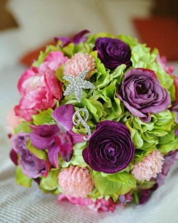 Wedding bouquets with brooches? : wedding Oct 13 2010 012