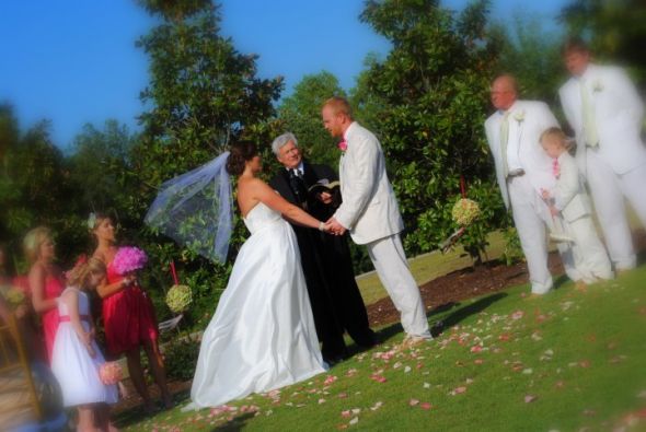 I'm back and I'm a MRS!!! (With pics!) :  wedding Wedding