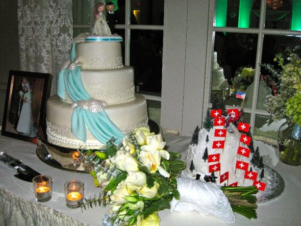 Marrrried Finally!  Now Swiss MRS :)  (pics inside) :  wedding Cakes