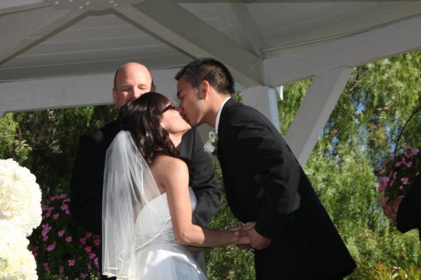 I have to join the fun and Show my pro pic of our Big day!! 8/14/2010 :  wedding 200911 952864 0255 900