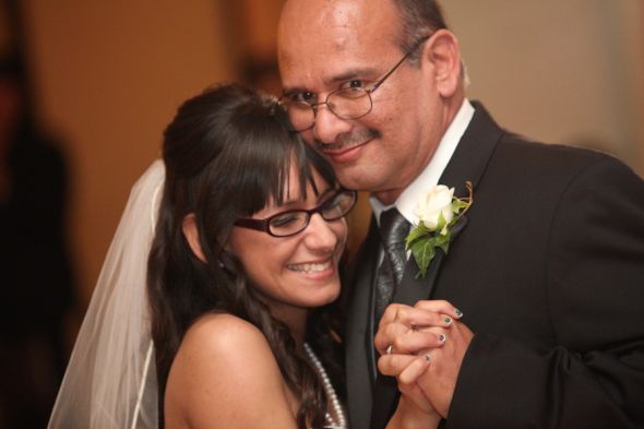 I have to join the fun and Show my pro pic of our Big day!! 8/14/2010 :  wedding 200911 952864 0443 900
